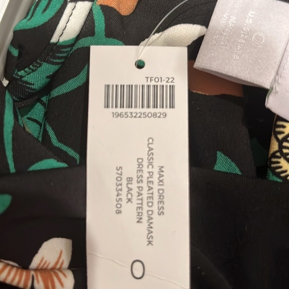 Chico’s NWT Black Sleeveless Maxi Dress Sz Euro 0 (fits as size 4 -6 U.S.) - Picture 8 of 8